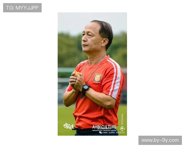 刘杰足球生涯回顾：从青训崭露头角到职业联赛的拼搏与成长